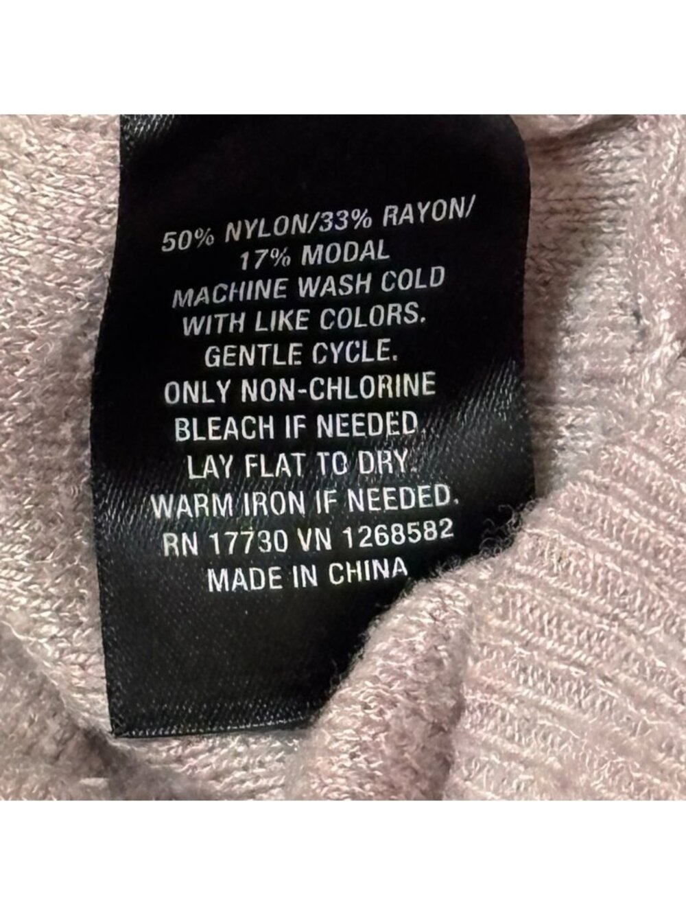 Mossimo Pink V-Neck Sweater Sz L - Picture 6 of 6